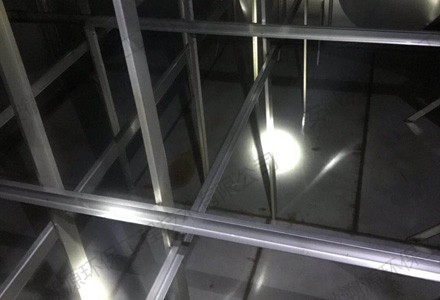 ʹ������ˮ�䲽�E�f��